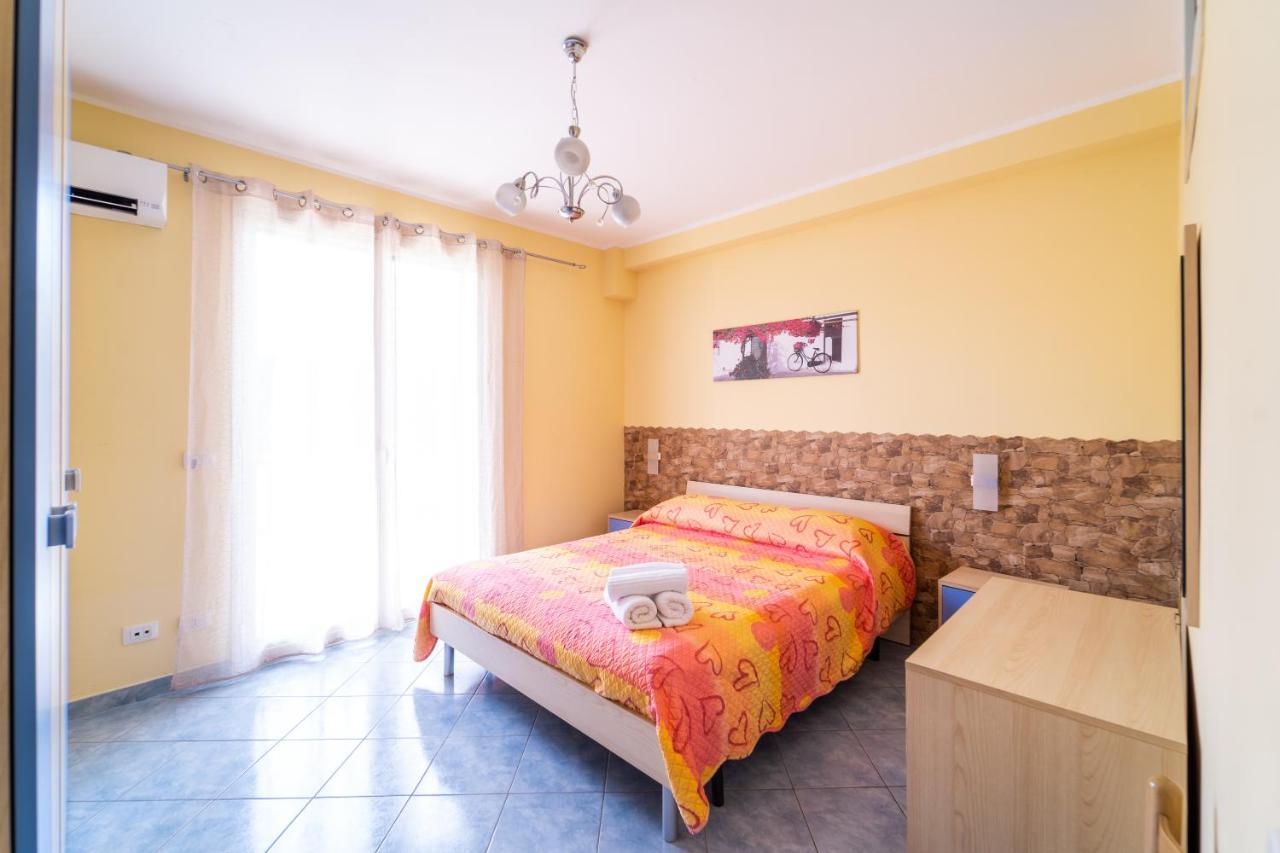 Le Ville Della Contea -Vacation Rentals Mascali Dış mekan fotoğraf
